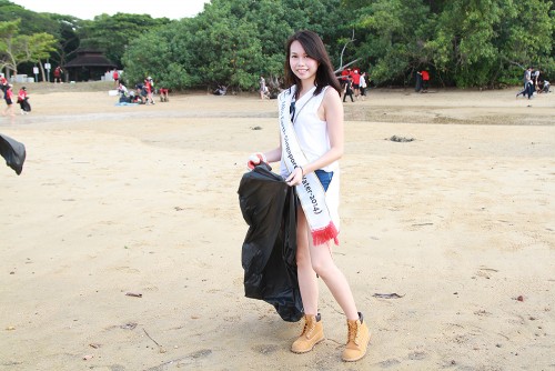 MES2015_CoastalCleanup_1000px_029
